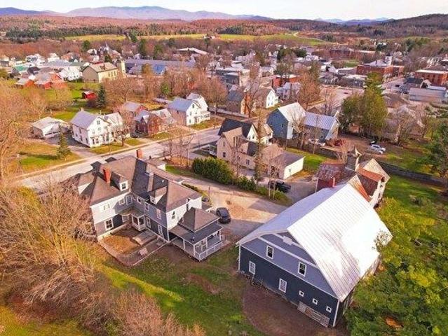 house with 9 bedroom, Enosburg Falls VT ES104445619