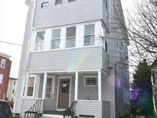 house with 9 bedroom, Everett MA ES103495287