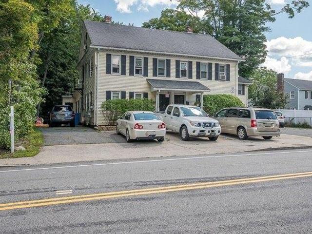 house with 9 bedroom, Grafton MA ES105352523