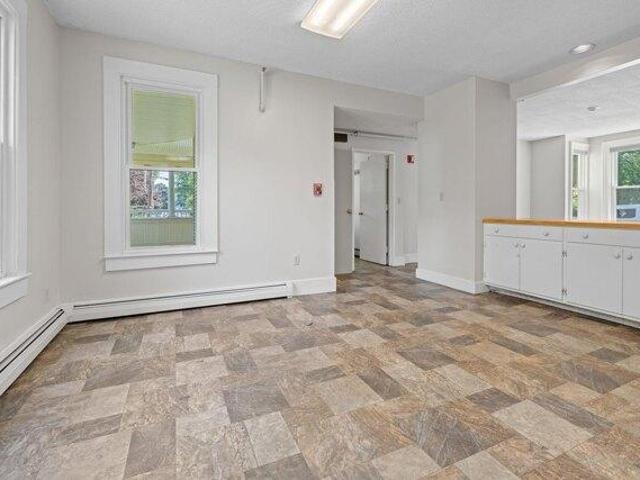 house with 9 bedroom, Hanover NH ES105439895