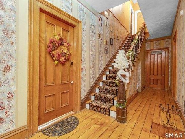 house with 9 bedroom, Hartford CT ES105511663