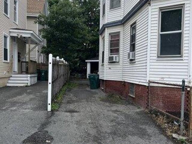 house with 9 bedroom, Lynn MA ES105559032