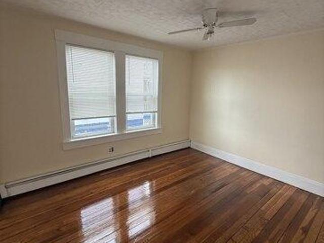 house with 9 bedroom, Lynn MA ES105551806