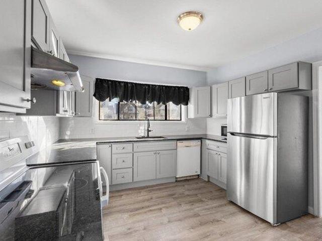 house with 9 bedroom, Malden MA ES105612804