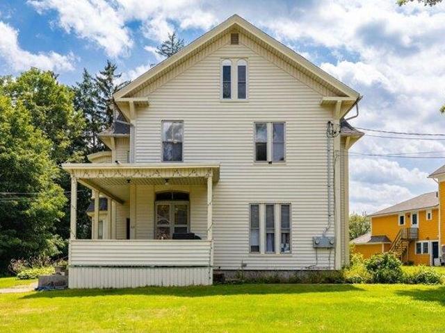 house with 9 bedroom, Putnam CT ES104480999