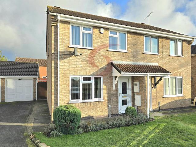 house Yarrow Close Leicester, LE5