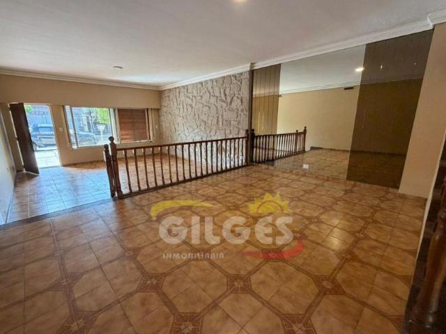 house, YERBAL al 100, Espora 282, Ramos Mejía
