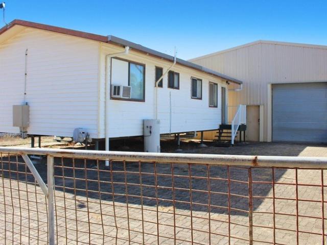 HOUSE AND BIG SHED!