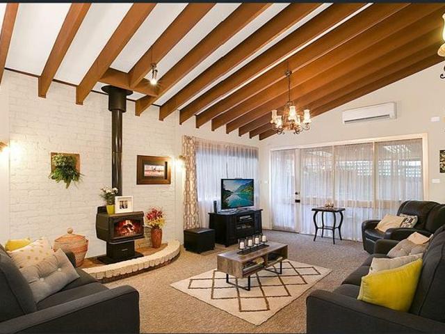 House and Granny Flat together