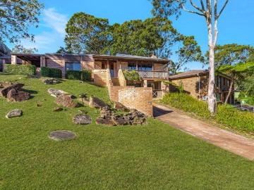 House and Flat in Tranquil Setting