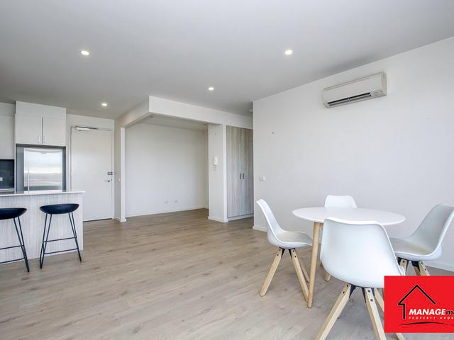 house at 43 / 30 Lonsdale Street, Braddon