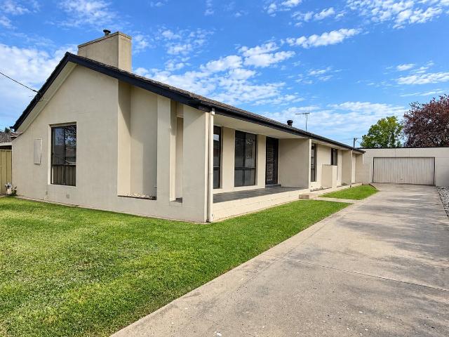 house at 42 Carson Street, SHEPPARTON VIC 3630, Australia