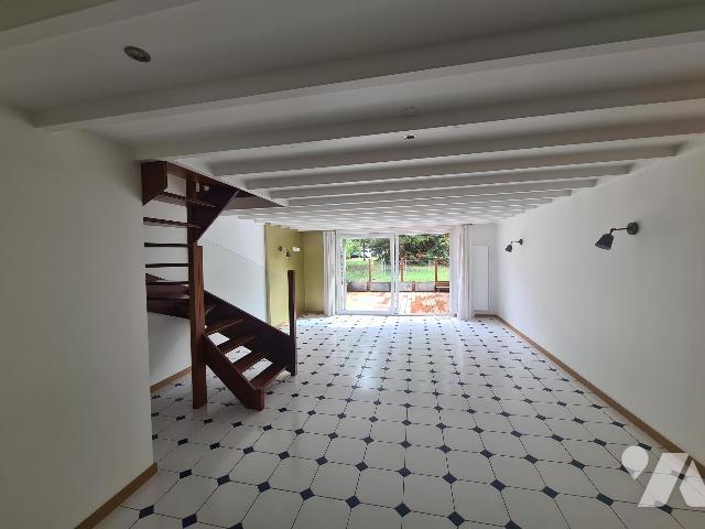 House at 44 Saint Herblain, ST HERBLAIN, 44800, France