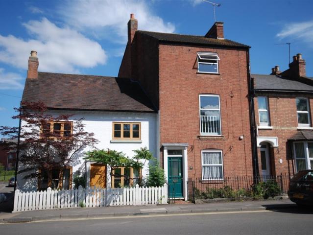 house at 45, Tachbrook Road, Leamington Spa