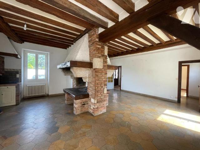 House at 45 Cléry Saint André, CLERY ST ANDRE, 45370, France