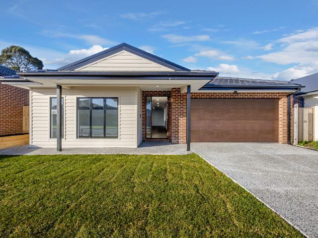 house at 45 Largo Circuit, Junction Village VIC 3977, Australia