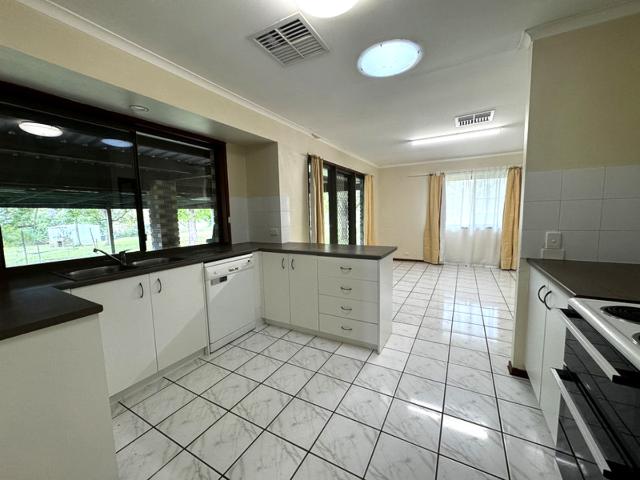 house at 4 Karanne Drive, Mooloolah Valley QLD 4553, Australia