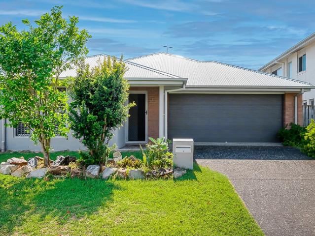 house at 4 Pipet Cres, Pallara, Australia