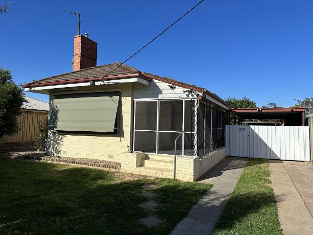 house at 4 Winston Street, SHEPPARTON VIC 3630, Australia
