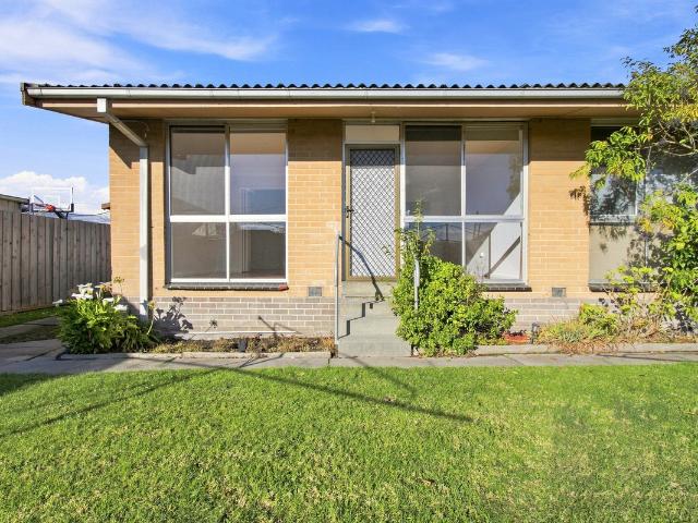 house at 4 / 18 McDonald Street, MORWELL VIC 3840, Australia