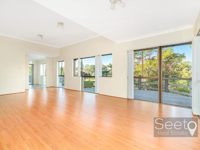 house at 4 / 52 Champion Road, Tennyson Point NSW 2111