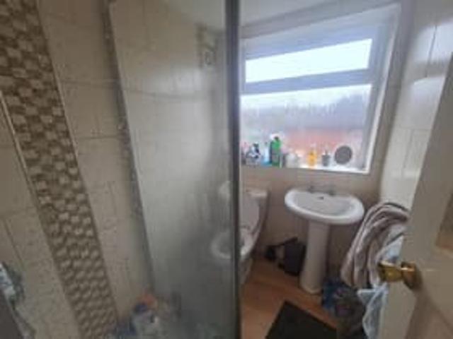 house at 53 Chestnut Avenue, Hyde Park, Leeds LS6 1AZ, United Kingdom