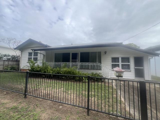 house at 51 Bucasia Esplanade, Bucasia,Australia