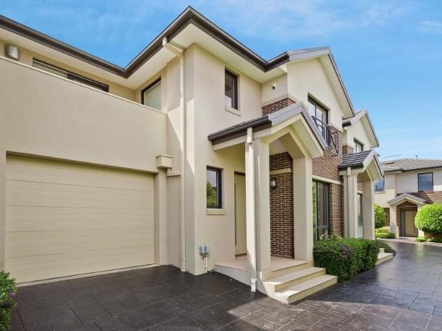 house at 5/24 Livingstone Street, Ivanhoe