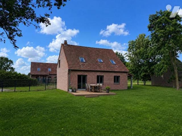 House at 59 Houplin Ancoisne, HOUPLIN ANCOISNE, 59263, France