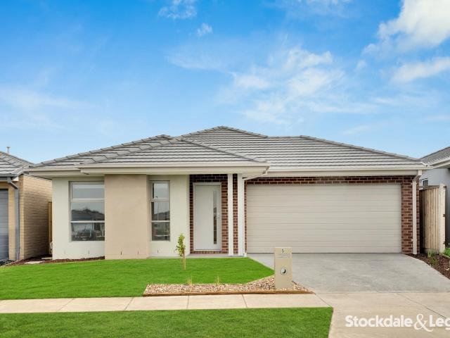 house at 5 Mullauns Street, Woodstock VIC, Australia