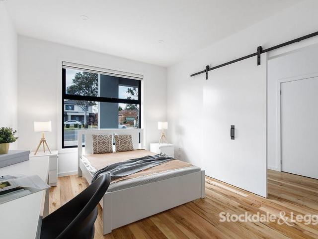 house at 5 Boldrewood Parade, Reservoir VIC 3073, Australia