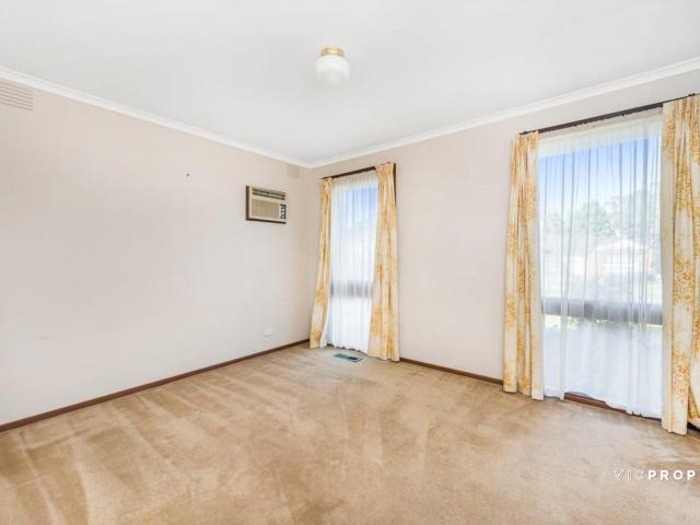 House at 5 St Bernards Court, WANTIRNA SOUTH, Australia