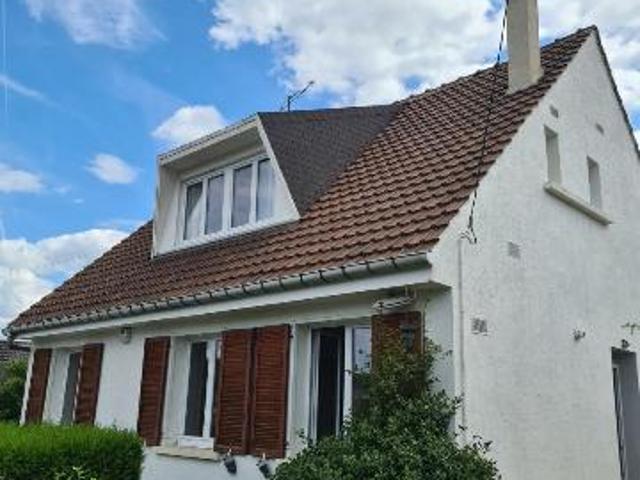 House at 60 Longueil Annel, LONGUEIL ANNEL, 60150, France