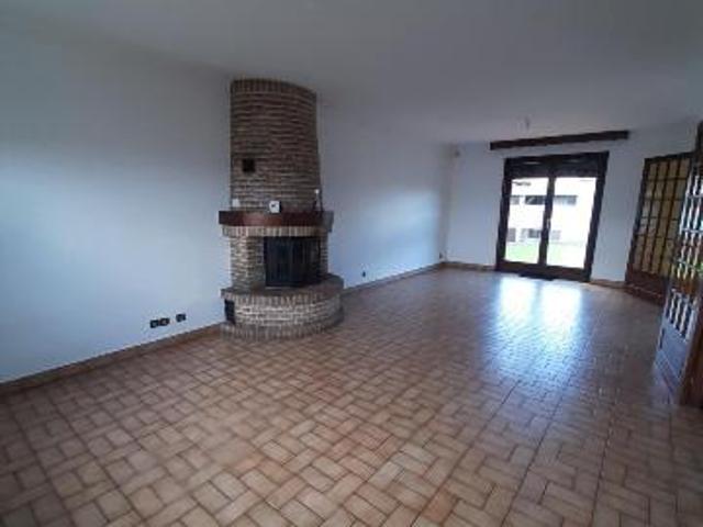 House at 62 Izel lès Équerchin, IZEL LES EQUERCHIN, 62490, France