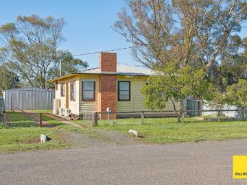 house at 6 Greig Street, Korong Vale, VIC 3520