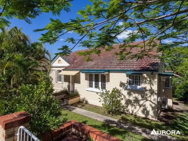 house at 6 Letchworth Road, Coorparoo, Australia