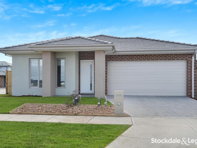 house at 6 Wynnesward Street, Woodstock VIC, Australia