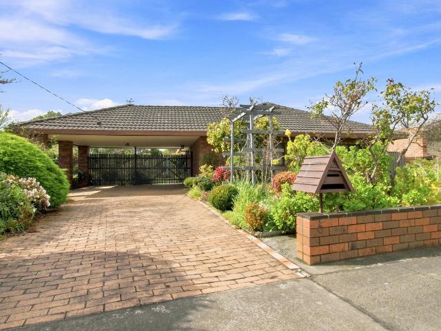house at 6 Wattletree Crescent, Morwell VIC 3840, Australia