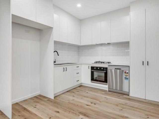 house at 6 / 95 97 Lahinch Street, Broadmeadows VIC 3047, Australia