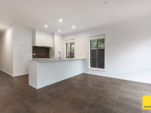 house at 6B Little Hill Street, Bendigo, VIC 3550
