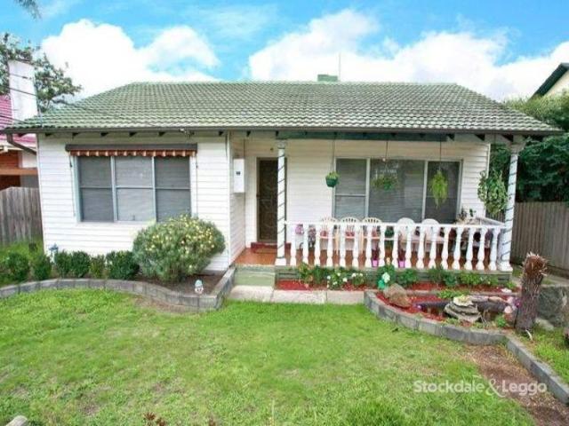 house at 71 Chestnut Road, Doveton VIC, Australia
