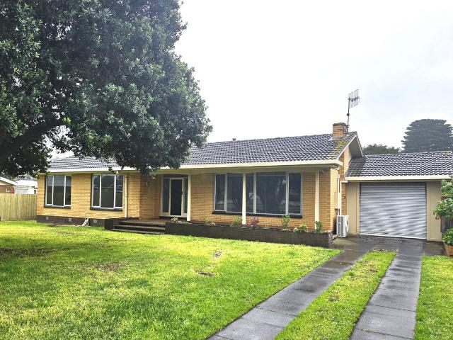 house at 72 Cox Street, Port Fairy VIC 3284, Australia