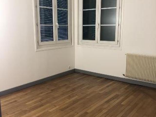 House at 72 Mans, LE MANS, 72000, France