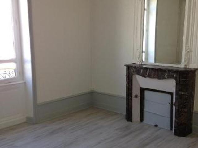 House at 72 Mans, LE MANS, 72000, France