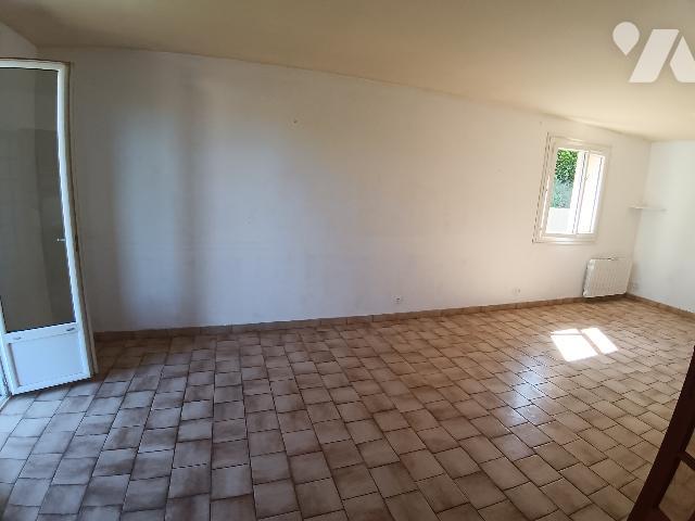 House at 72 Sablé sur Sarthe, SABLE SUR SARTHE, 72300, France