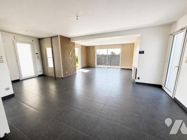 House at 76 Fontenay, FONTENAY, 76290, France