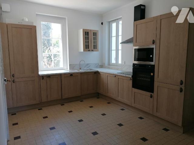 House at 76 Luneray, LUNERAY, 76810, France