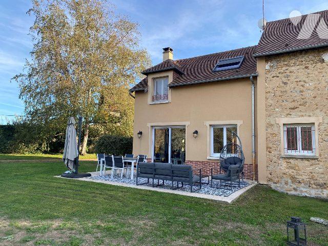 House at 78 Blaru, BLARU, 78270, France
