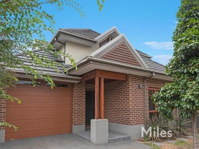 house at 7 Kenna Street, Macleod