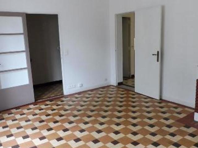 House at 80 Amiens, AMIENS, 80000, France